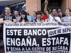 ¿Y si Bankia suspendiese los desahucios?